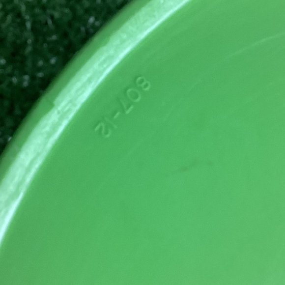 Vintage Tupperware 3 Piece Canister Set Green - Picture 11 of 16